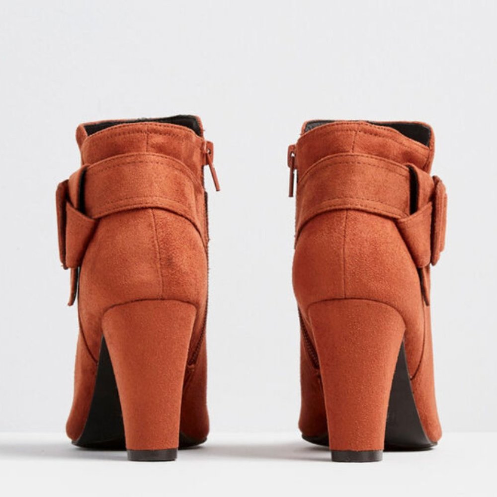 ModCloth Rust Tan Bootie - Picture 5 of 6